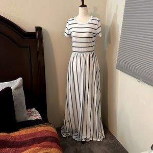 T-shirt dress - navy and white cotton size small